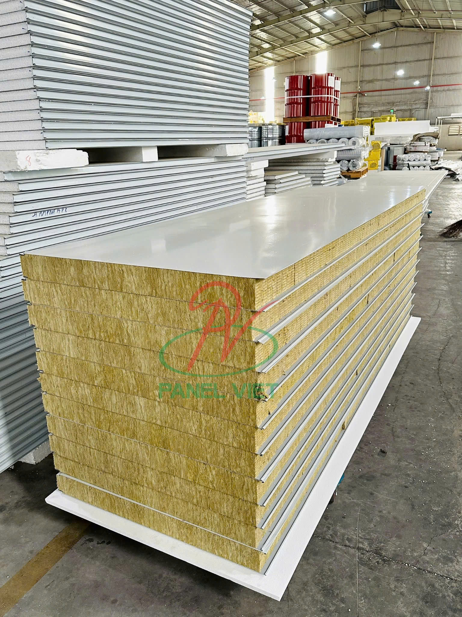 Panel Rockwool Chống Cháy Tại Thái Nguyên