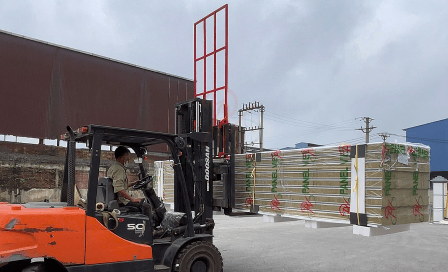 mua panel cách nhiệt HCM