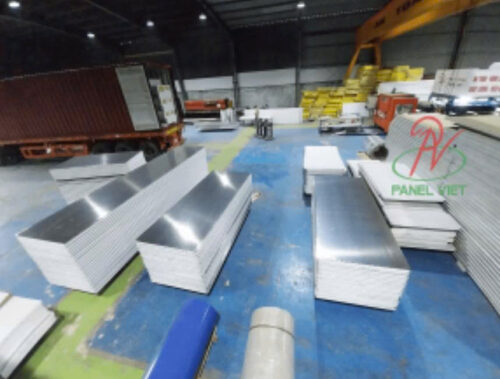 Công Trình Nào Nên Dùng Panel Inox