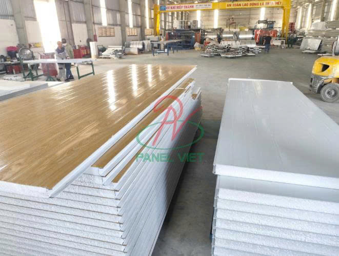 Trần Tôn Xốp Vân Gỗ
