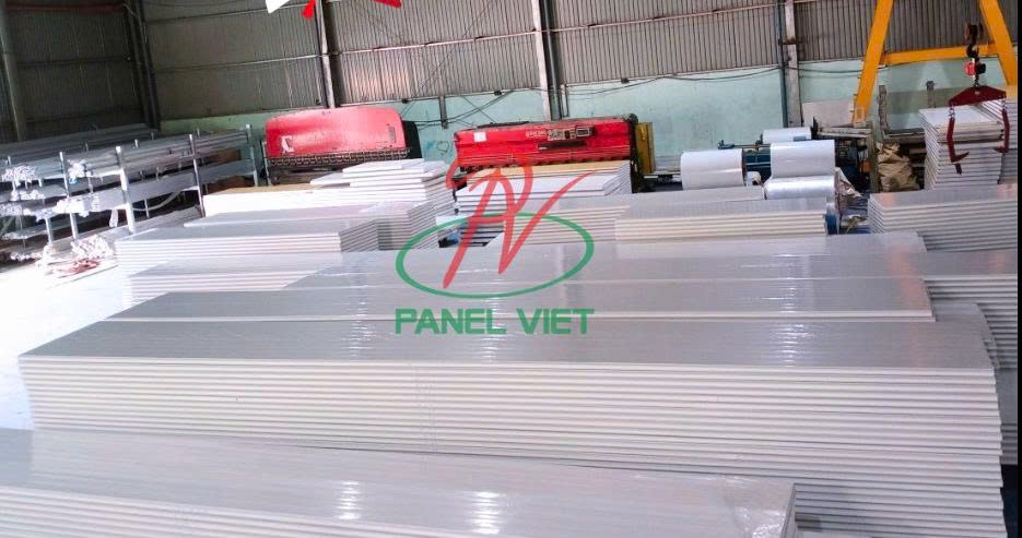 Báo Giá Các Loại Panel Làm Trần La Phong