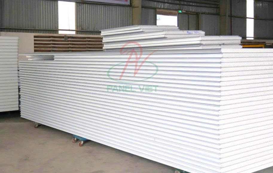 Trần Panel Tôn Xốp Chống Nóng Tốt Không