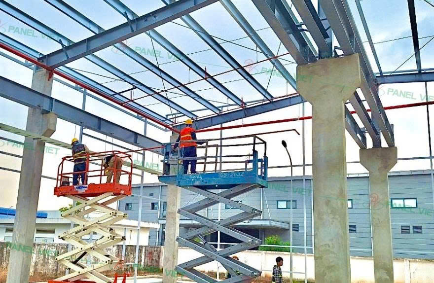 thi công panel cách nhiệt đạt chuẩn
