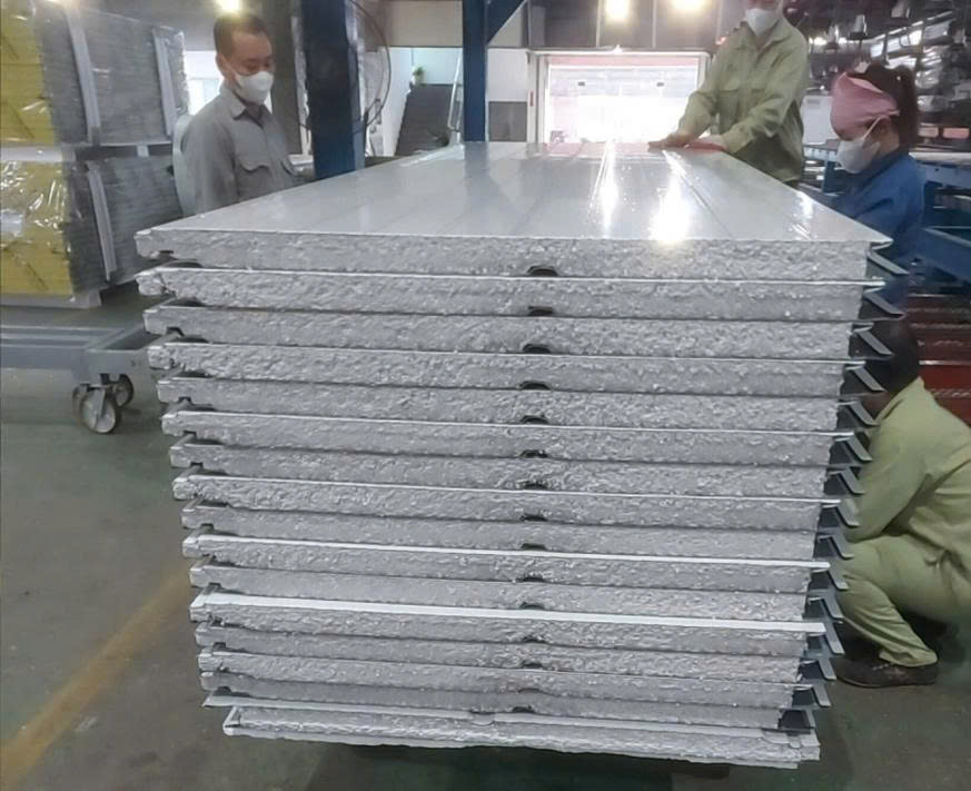 Panel Giá Rẻ Nhất Bao Nhiêu 