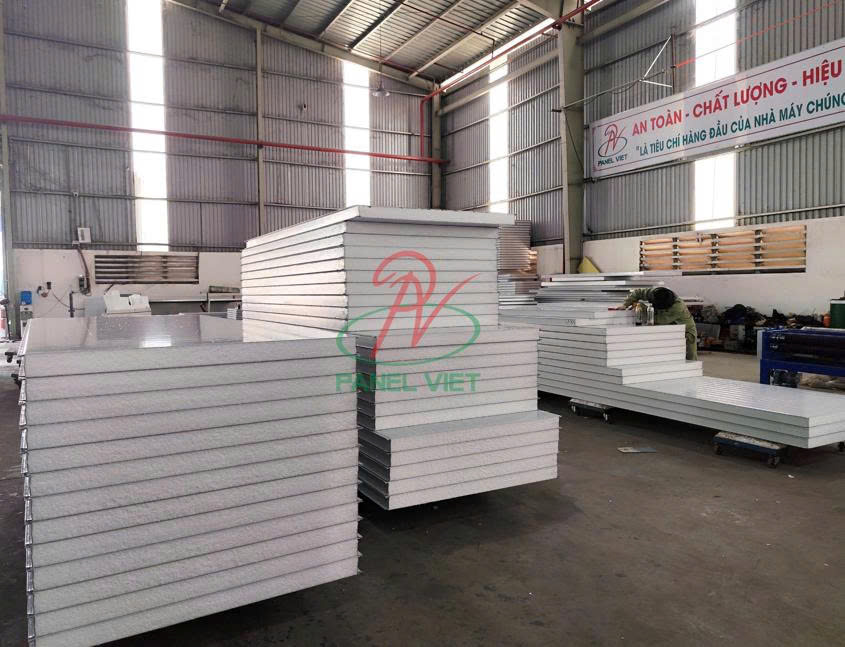 Panel cách nhiệt tại Thủ Dầu Một