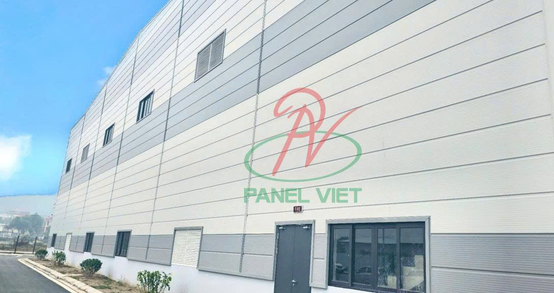 panel cách nhiệt xây nhà xưởng nhanh