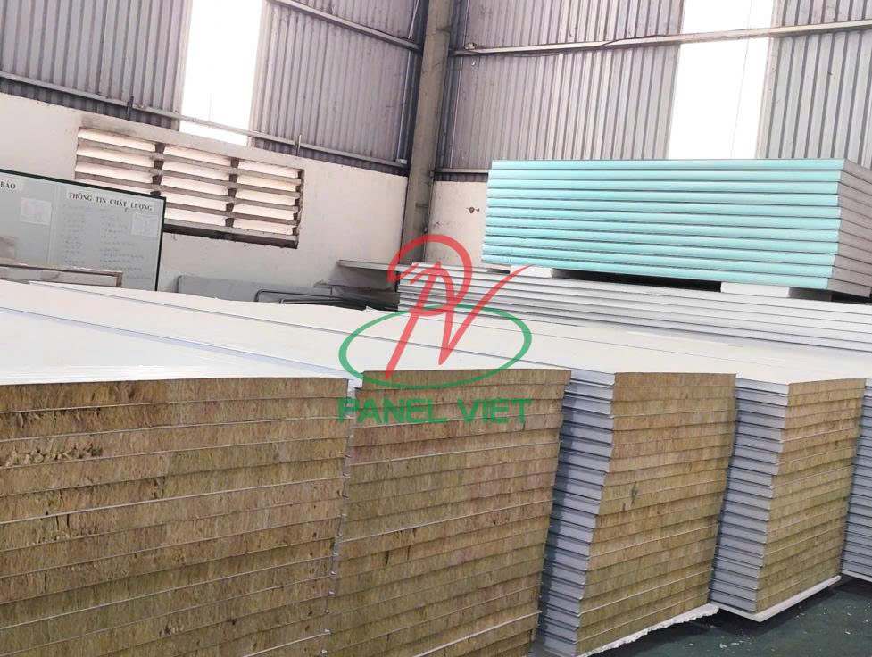 Vách ngăn panel rockwool Biên Hòa
