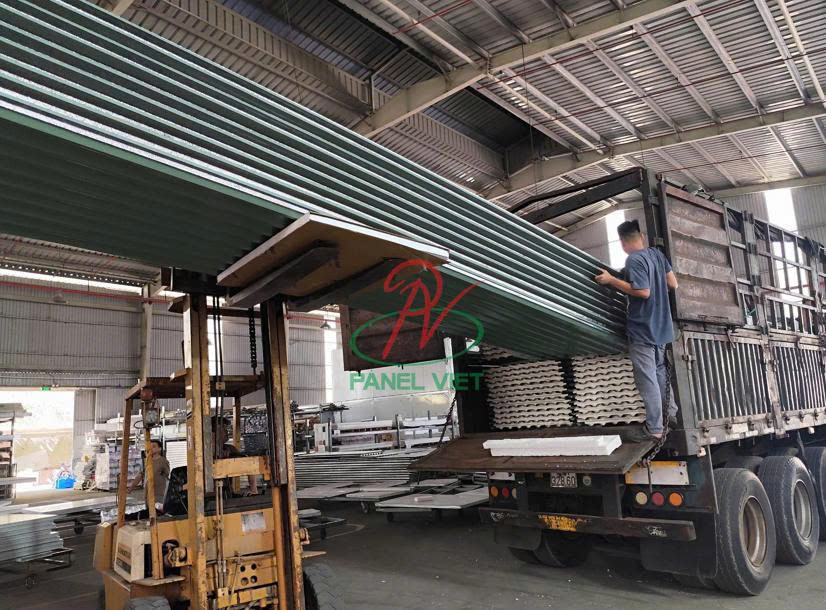 mái tôn lợp nhà cấp 4 giá rẻ