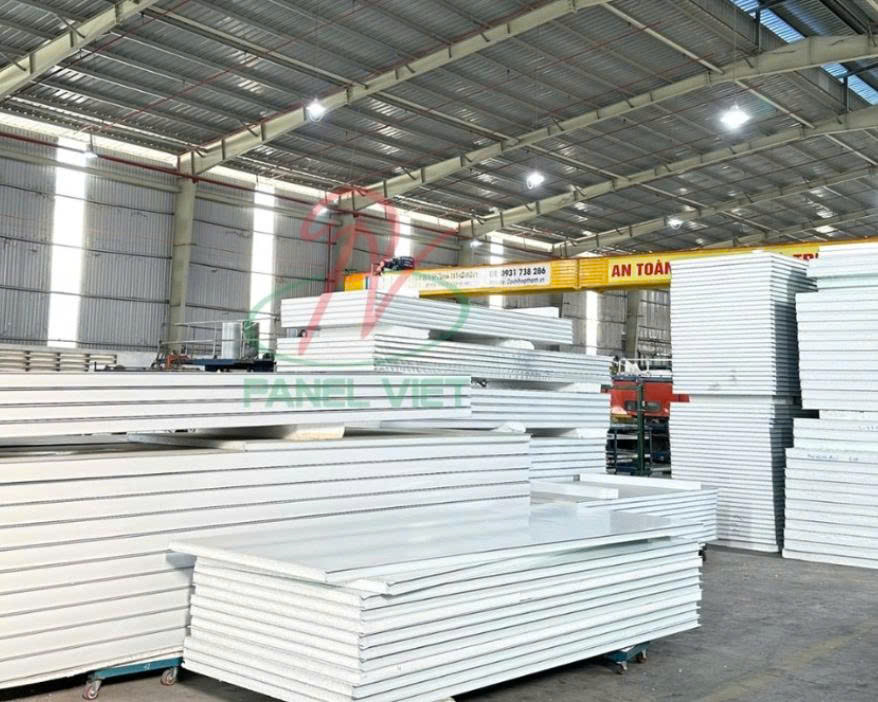 vách ngăn trong nhà giá rẻ