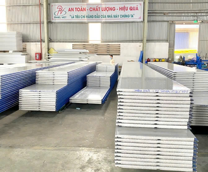 Vách Ngoài Panel EPS Cho Nhà Máy Dệt