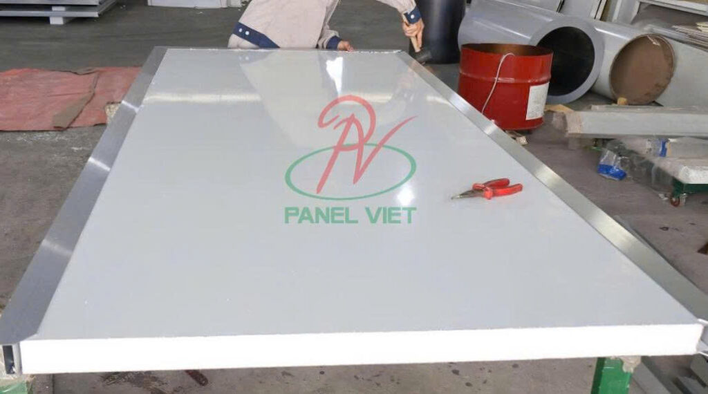 Mua Cửa Panel EPS Đồng Nai 