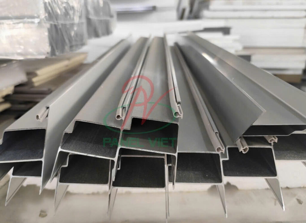 Mua Phụ Kiện Panel Ở Bình Dương 