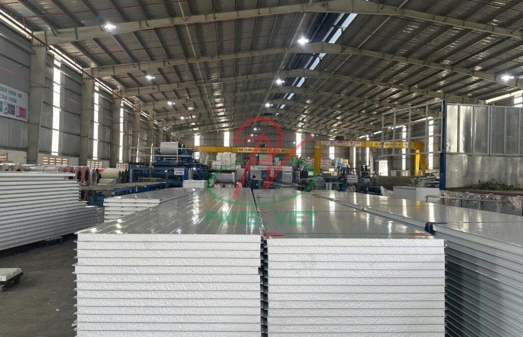 Panel EPS Chống Nóng Bao Nhiêu Độ