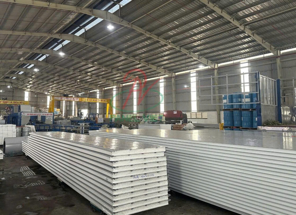 Cửa Hàng Panel Cách Nhiệt Ở Đồng Nai