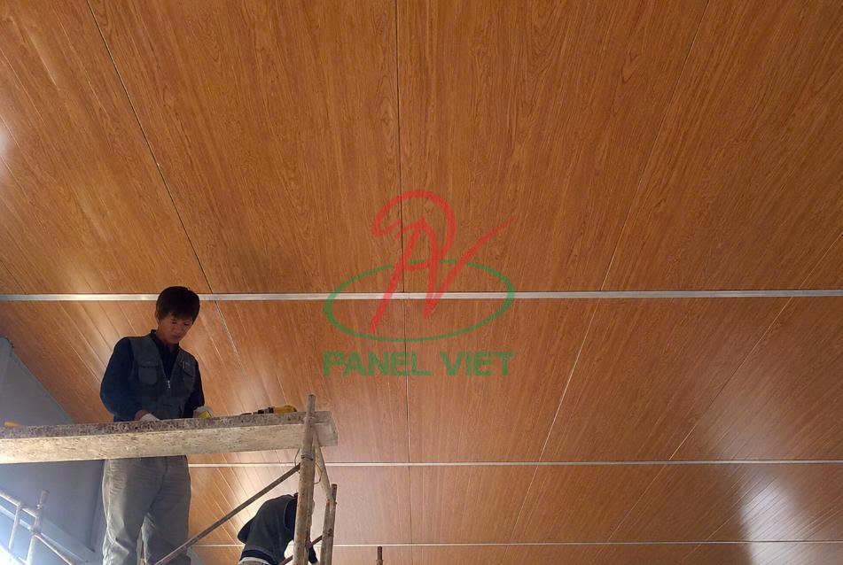 Trần Panel EPS Vân Gỗ Cách Âm