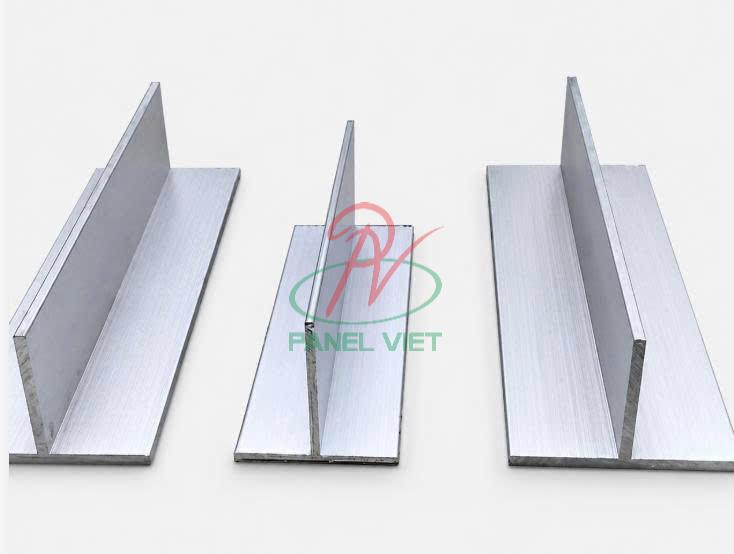 giá phụ kiện T nhôm panel