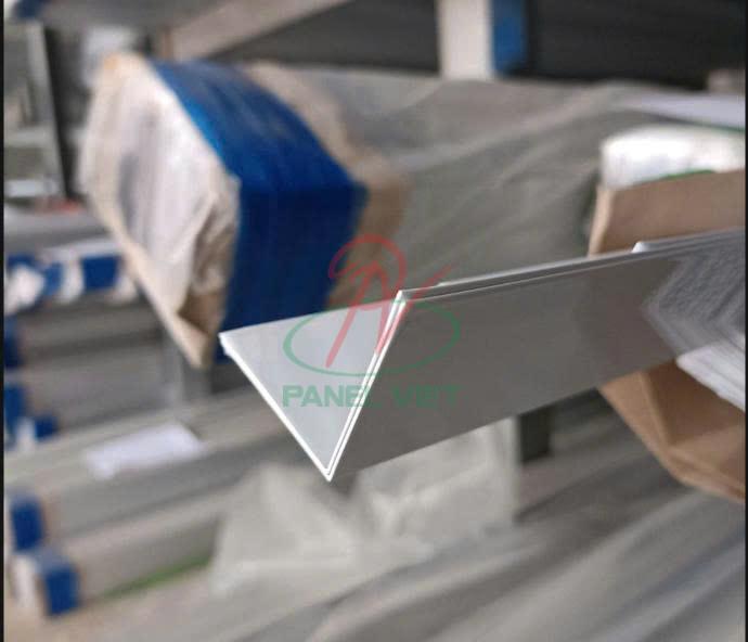 phụ kiện V nhôm tỉnh Bình Dương