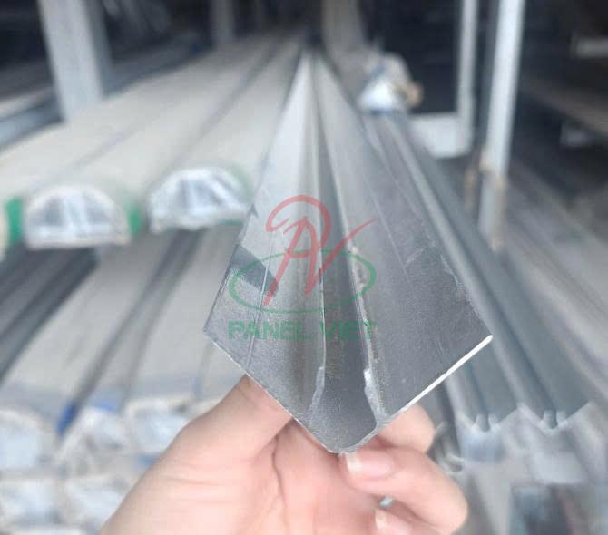 thi công V nhôm panel ở Bình Dương