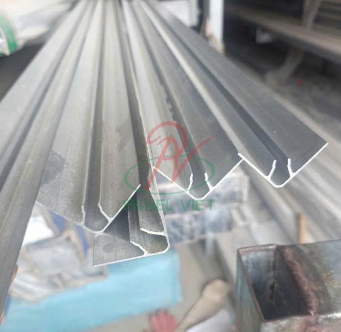 Mua V Nhôm Panel Ở Bình Dương