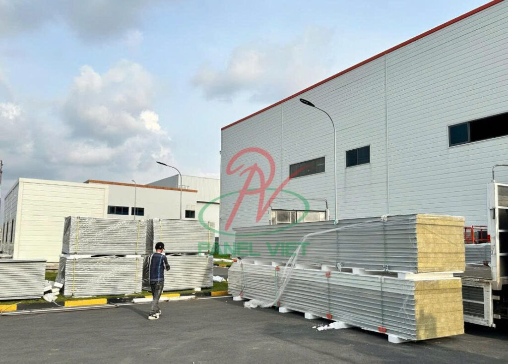 Chi Phí Đầu Tư Panel Và Thời Gian Hoàn Vốn Thực Tế