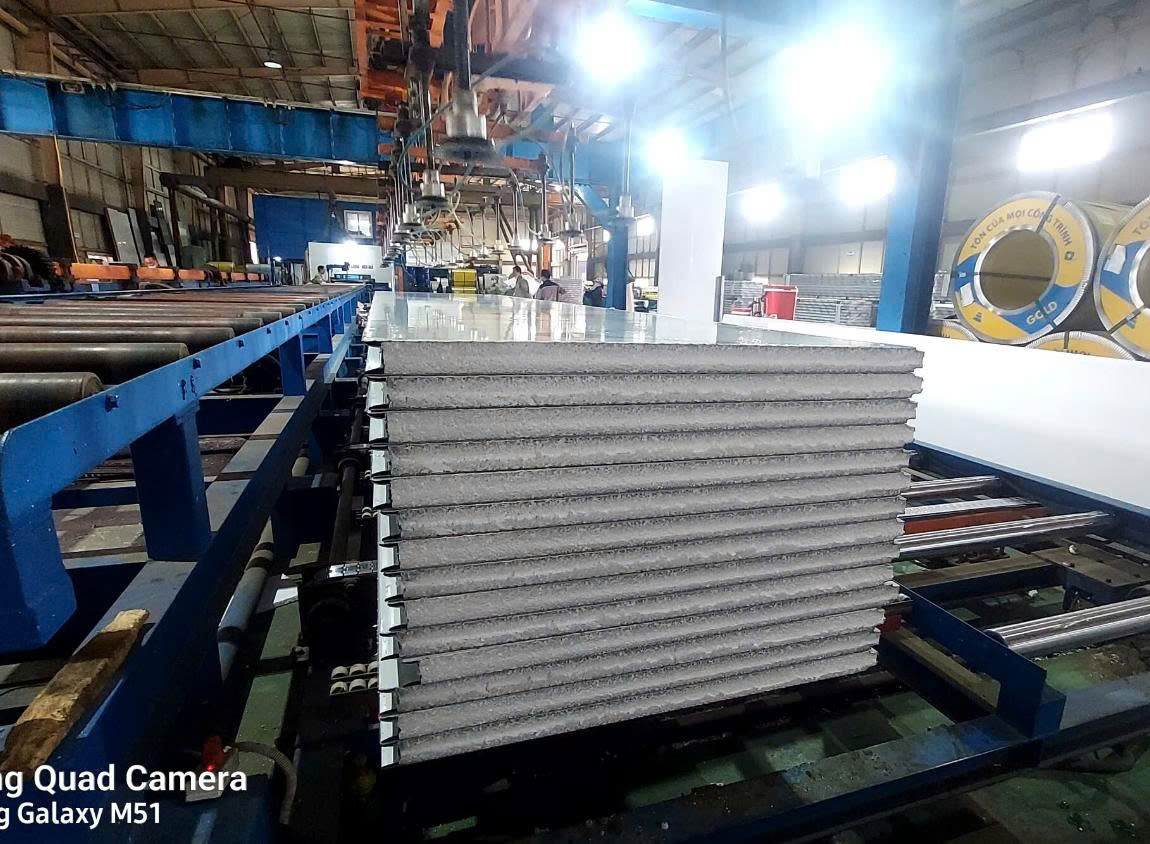 giá panel xốp EPS khu vực Hải Dương