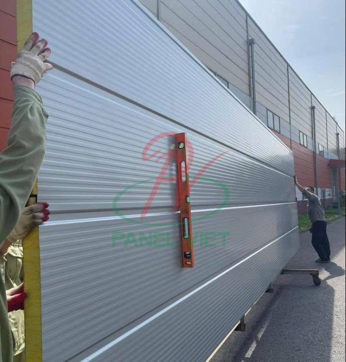 Nhà máy panel cách nhiệt ở Hà Nội