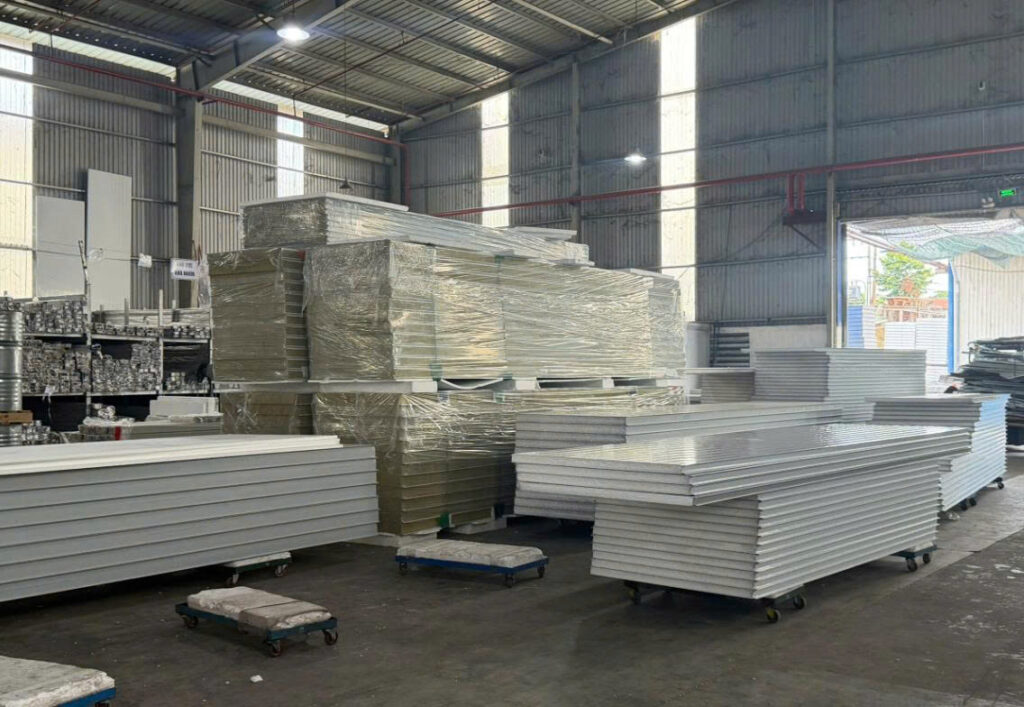 thi công panel làm nhà trọ