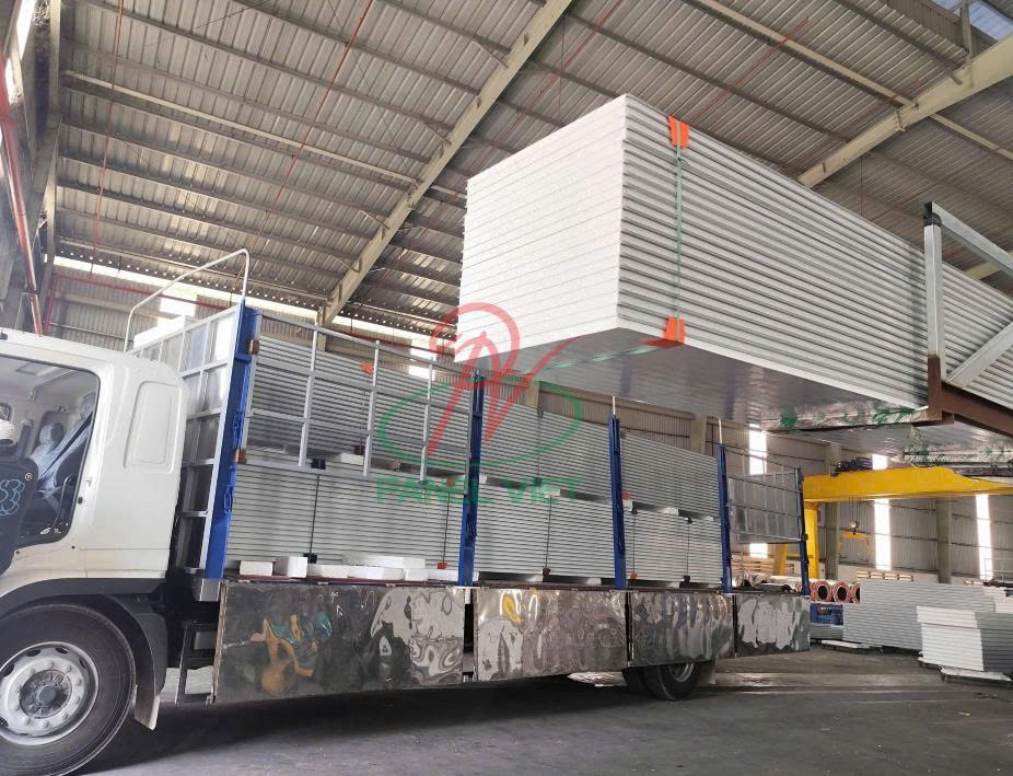 kinh nghiệm mua panel giá rẻ Bình Dương
