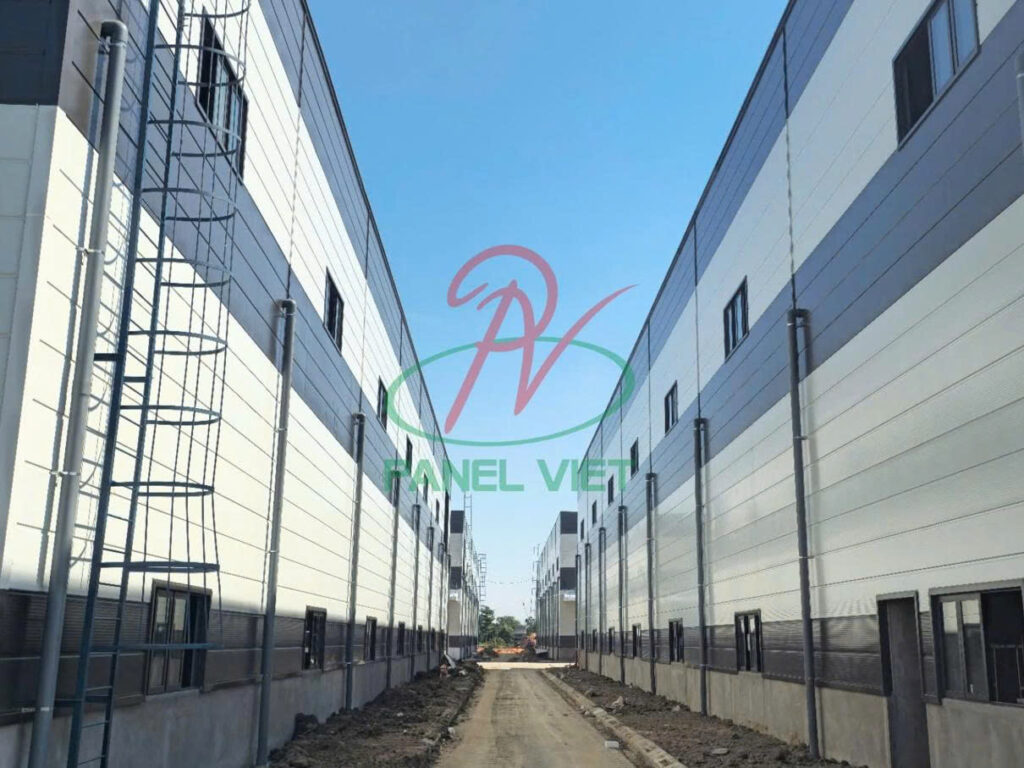 cách tiết kiệm khi xây nhà xưởng panel